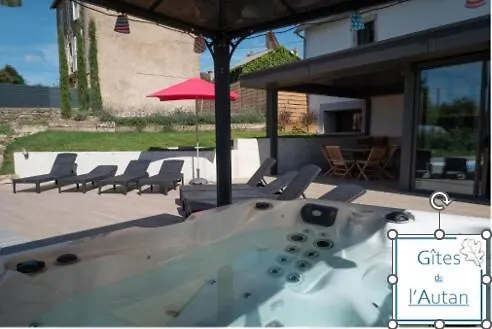 Gite De L'Autan - Villa 8 Pers-4 Salles De Bain Independantes, Piscine Chauffee Et Spa Durenque